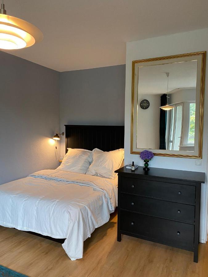 Beautiful Apartment With Balcony Berlin Exteriör bild