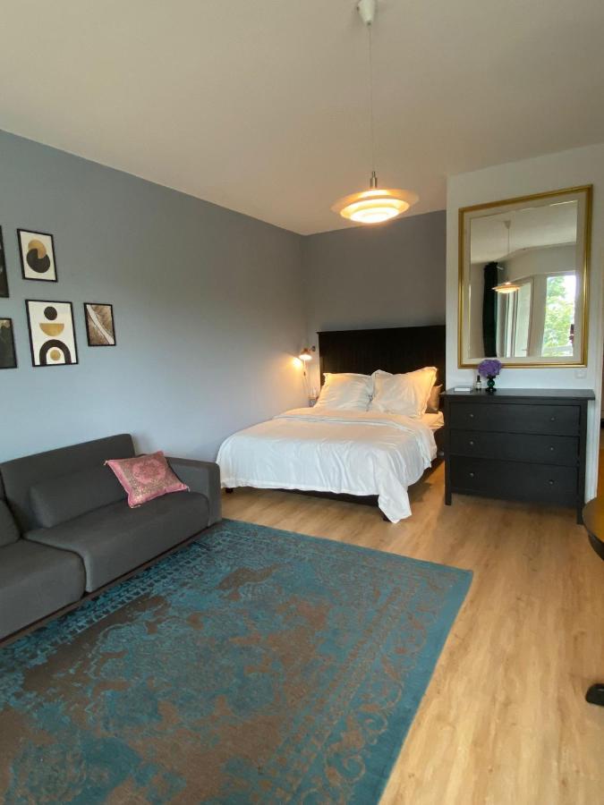 Beautiful Apartment With Balcony Berlin Exteriör bild