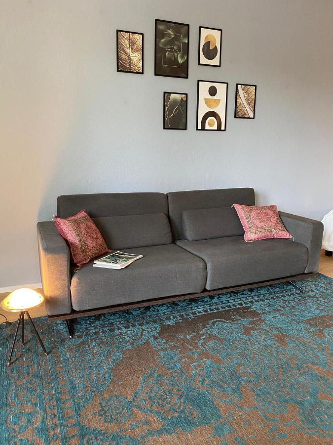 Beautiful Apartment With Balcony Berlin Exteriör bild